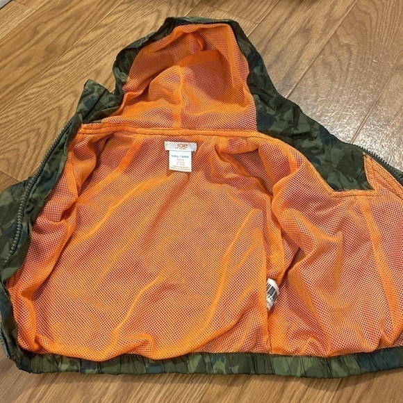 JOE Fresh Baby Camo Full Zip Jacket with Hood  (3-6 Months) Springtime - Picture 7 of 11